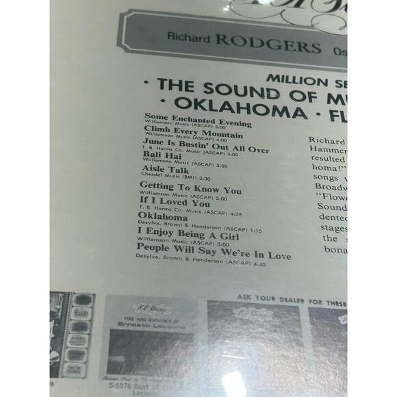 Million seller HITS 101 Strings - Picture 3 of 3